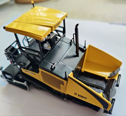 Bomag strassenfertiger 800 - bf,