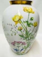 KRAUTHEIM WIESENGRUND UND BERGESHÖH`N, PORZELLAN VASE,ÜPPIGE BLUMENMALEREI,26CM 