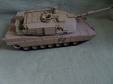 Panzer M1A2 Abrams 1:16 (Heng