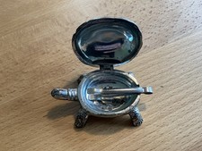 Schildkröte Pillendose / Süßstoffdose /Deko versilbert mit kleiner Zange