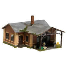 Diorama H0/1:87 Gebäude Fabrikhalle Industrie Maschinenfabrik Figuren patiniert