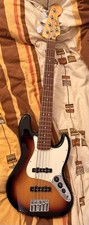 Fender Standard Jazz Bass