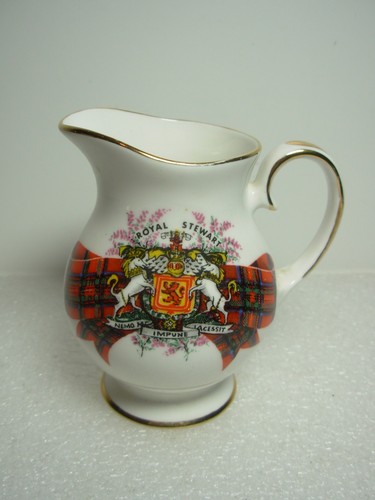 Royal grafton fine bone china - royal,