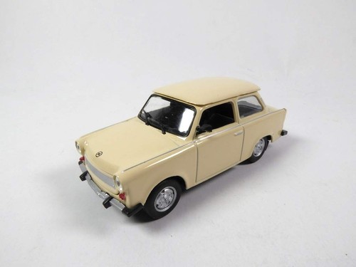 Trabant 601 limousine auto - trabant,