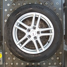 Audi Q3  Winterkompletträder KBA 51743 Bridgestone 215/65 R17 103H