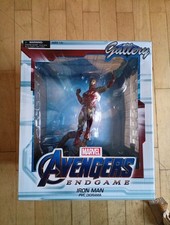 Diamond Select Toys Marvel Avengers Endgame Iron Man PVC Statue