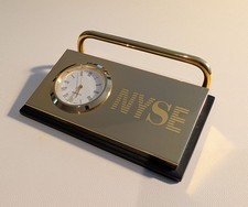 NY STOCK EXCHANGE Tischuhr Visitenkartenhalter Schreibtischgarnitur vergoldet