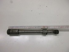 Suzuki GS 400 Bj.79 Steckachse hinten 17 mm Achse Hinterrad Felge axle Schraube