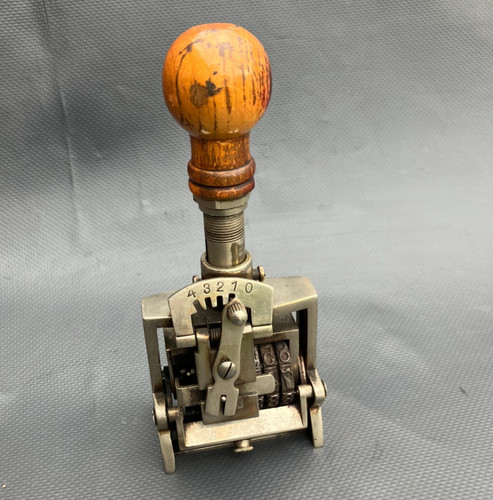Antiker pagnierstempel - antiker,