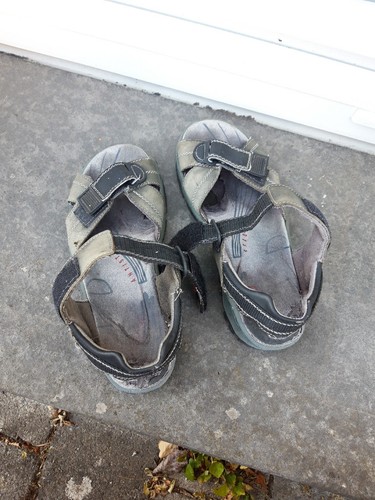 Alte schuhe ausgelatscht - alte,