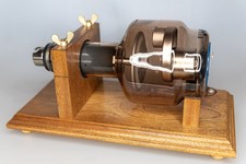 Alte Vakuumröhre, Drehanodenröhre ehemals in Bildgebungstechnik eingesetzt