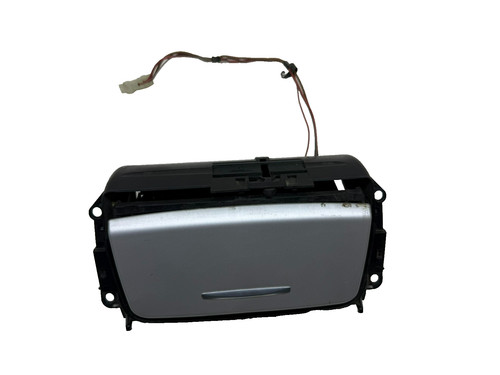 Konsole aschenbecher 12v - aschenbecher, /