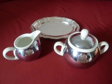 altes versilbertes Milch/Zucker Set Porzellan mit Silberauflage Tablett