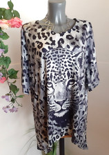 Damen Tunika, Shirt,  mit Leo- print Gr. 1xXL