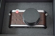 Leica X1 OVP Straußenleder