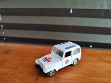 Welly Jeep Wrangler Renegade CJ-7 weiß Rescue