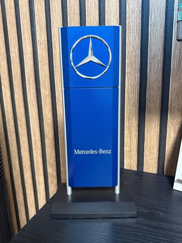 Mercedes benz werbeaufsteller - mercedes-benz, werbeaufsteller/