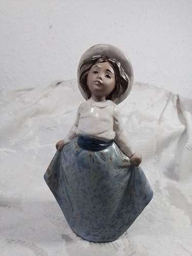 Keramik figur mädchen - keramik, mädchen,nao