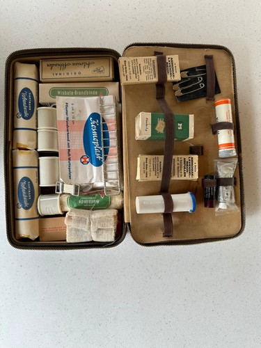Erste hilfe lederbox antik - hilfe",