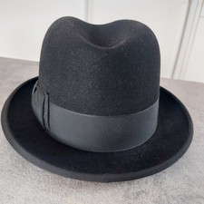 Schwarzer Vintage Hut Sehr