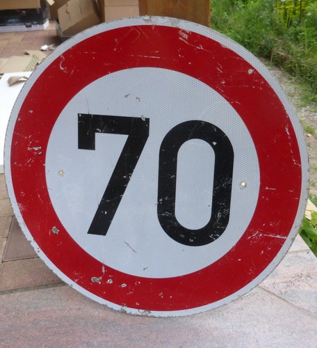 Altes verkehrsschild schild - altes,