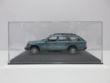 Minichamps 1/43 Mercedes-Benz