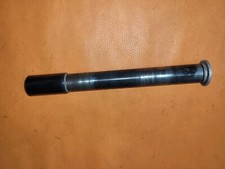 KTM RC 125 Steckachse vorn  ( EZ. 18.10.2023 ) 93009081100