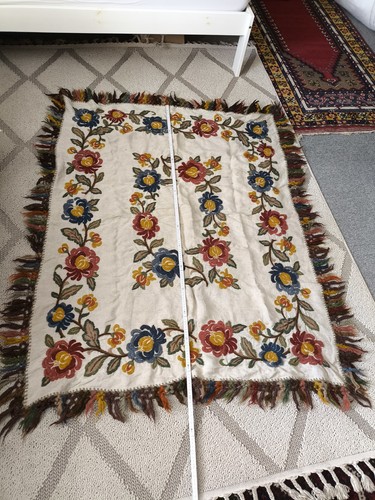 Sehr alte tischdecke - alte,