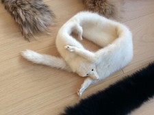 Nerz Stirnband Schal mit Kopf, Schwanz und Füßen nur 2-3 x getragen