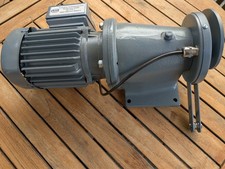 Neues Drehstrom Hubwerk Hörz Hauptuhr Turmuhr Glocken Schlagwerk Kirchturmuhr