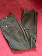 MAC Stella Glam Gr. 46 Colour 090 Style 510300 No5