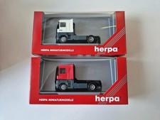 2x Herpa LKW Zugmaschine H0