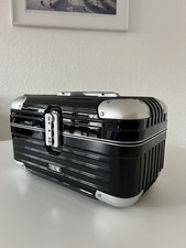 RIMOWA Limbo Beauty Case in