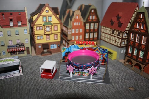 Hopser fahrgeschäft spur - hopser,