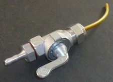 Benzinhahn - waagerecht - mit Mutter M16 x 1 - DKW RT 175 - 175-200-250-350 S/VS