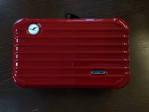 Rimowa lufthansa amenity kit - amenity,
