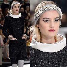 12K CHANEL 2017 RUNWAY FANTASY GLITZER TWEED PAILLETTEN KLEID (40)