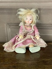 PUPPE KOPF AUS PORZELLAN 24cm