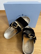 PRADA Wildleder Pantoletten schwarz/gold, 38