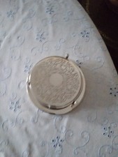 7 teiliges Untersetzer Set für Gläser versilbert mit Prägemotiv