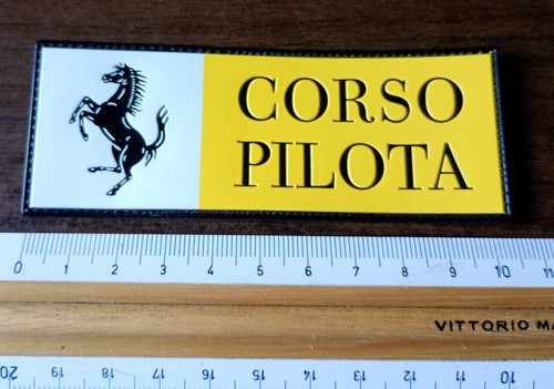 Ferrari corso pilota 105 - pilota,