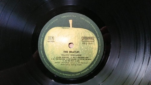 Yellow submarine the - "yellow, beatles