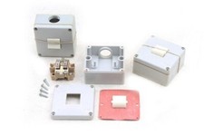 alter Lichtschalter Aufputz