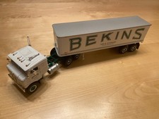 First Gear 1953 Kenworth Truck