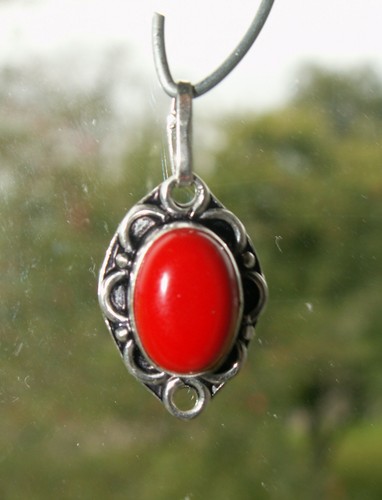 Rote koralle edelstein - rote,