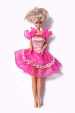 Vintage Barbie Petra Mattel