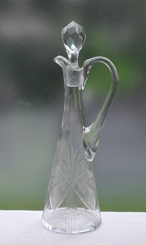 Alte kleine karaffe mit - alte,