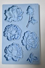 La Blanche Blütenköpfe