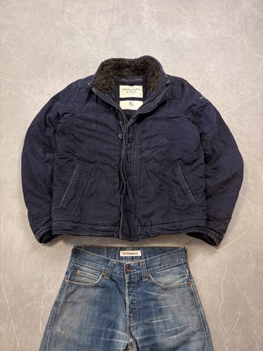 Rare abercrombie fitch shell - rare, &