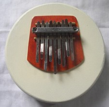 9 Töne, handgefertigtes